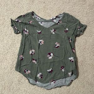SO Green Rayon T-shirt with Flowers